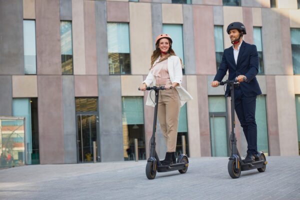 Segway Ninebot Max G30E II Electric Scooter 350W in the UAE - 1 YEAR WARRANTY - Image 3