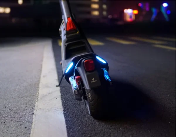 Segway Ninebot SuperScooter GT2 - Image 13